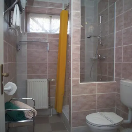 Hotel Aranysas Es Bungalows Alsoors Csopak