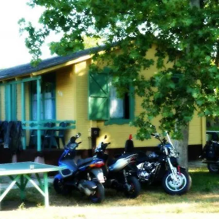 Aranysas Es Bungalows Alsoors Csopak